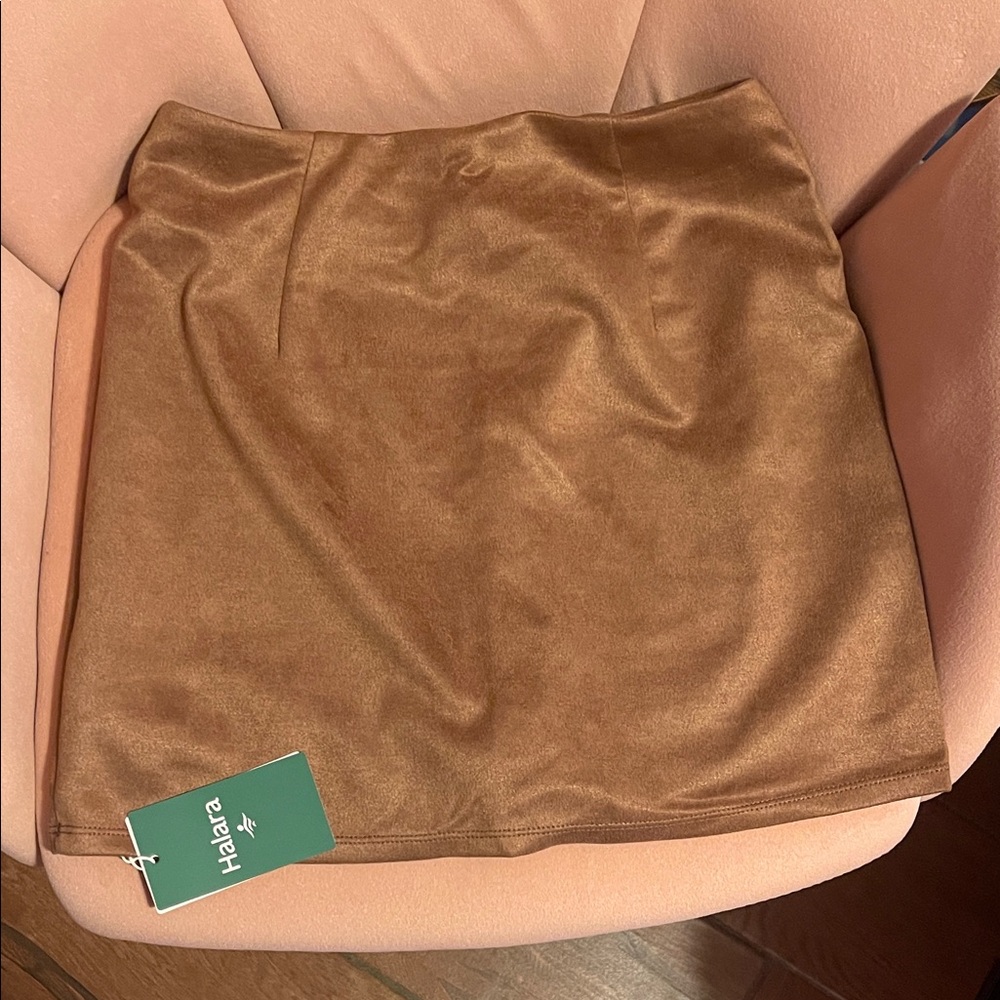 HALARA Tan Mini Skirt